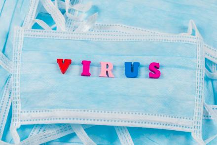 Koronavírus maszk abc